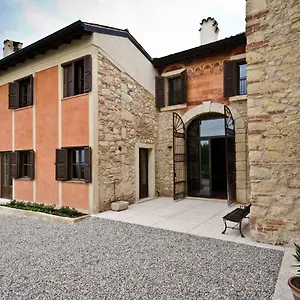 Relais Ambrosetti Farm stay Verona