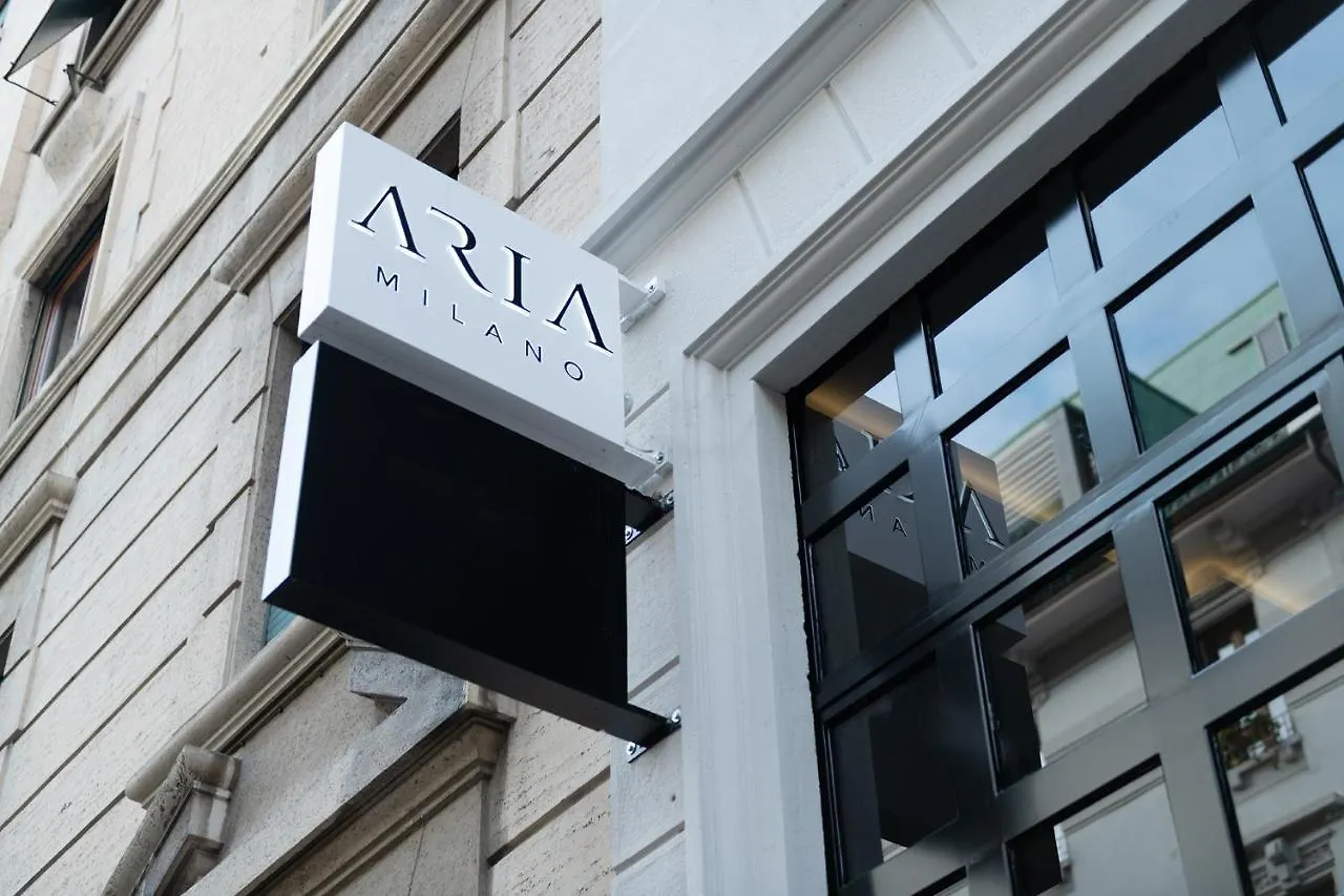 מילאנו Aria Boutique Apartments Farneti מלון דירות